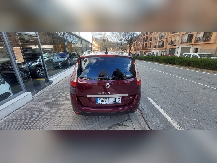 Renault Grand Scenic 1.6 dci 130cv foto 9